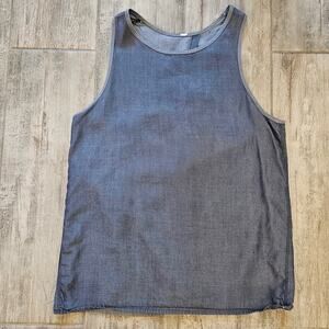 Lululemon Tank Top Womens Size S Open Back Blue Chambray Racerback High Neck